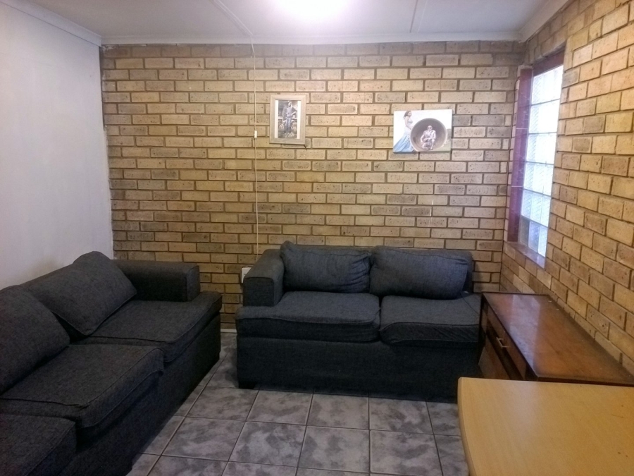 3 Bedroom Property for Sale in Groenheuwel Western Cape